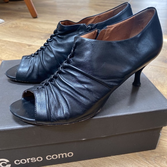 CORSO COMO Catania Black Leather Peep Toe Booties - Picture 1 of 14